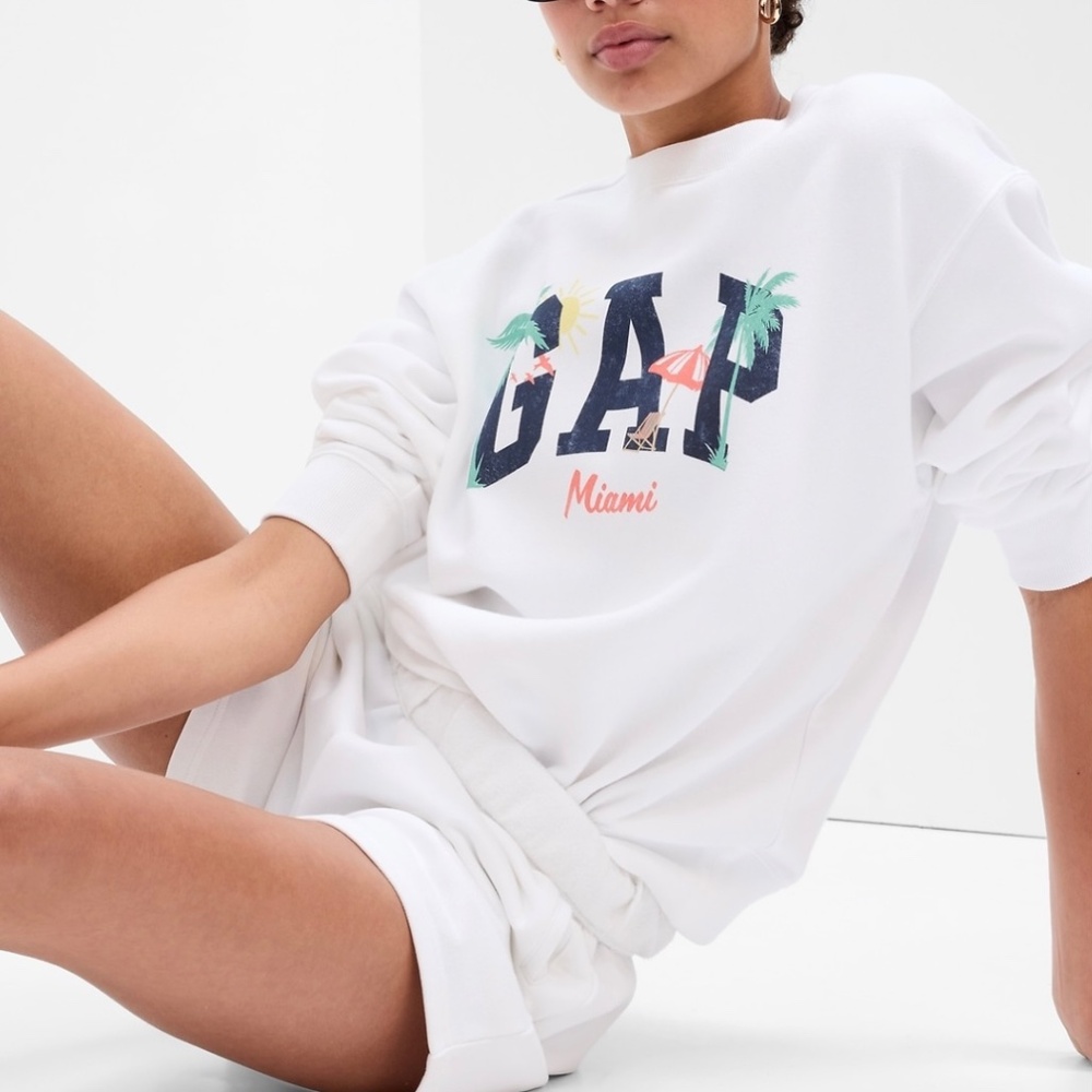 GAP Relaxed City Logo Miami Sweatshirt Size XL | Lightweight | Oversized